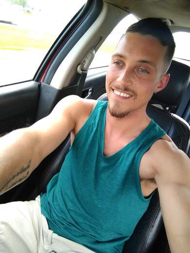 fun, outgoing, blunt, and spontaneous - Gay Male Escort in Alabama - Main Photo