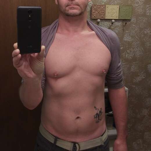 Great listener, love fun times - Gay Male Escort in Alabama - Main Photo