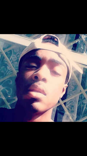 I am a very chill and down to earth person - Straight Male Escort in Jamaica - Main Photo