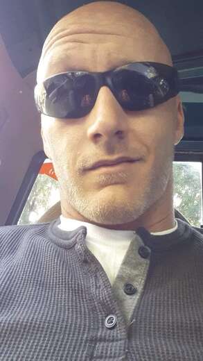Handy man, and country boy. - Straight Male Escort in Marion County - Main Photo