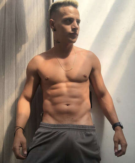 Text me - Gay Male Escort in New York City - Main Photo