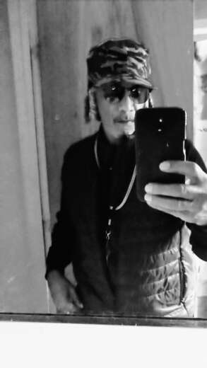 I only escort females women only - Straight Male Escort in Raleigh / Durham - Main Photo