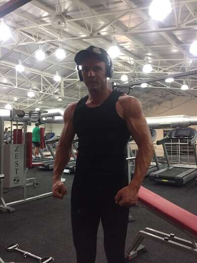 fit as an ox let my hands show you the way - Straight Male Escort in South Africa - Main Photo