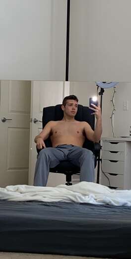 I’m over this pandemic! - Straight Male Escort in Video Dating - Main Photo