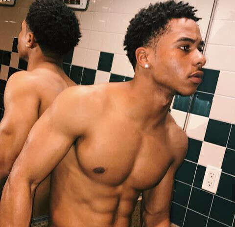 UPSCALE Professional Escort AVAILABLE NOW! - Straight Male Escort in Washington, DC - Main Photo